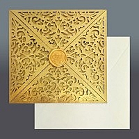 Zaproszenia ślubne F1641 Koronkowe wycięcie laserowe, papier metalizowany złoty, lak