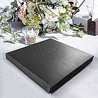 Zaproszenia ślubne F1027a W pudełku, papier metalizowany barwiony w masie